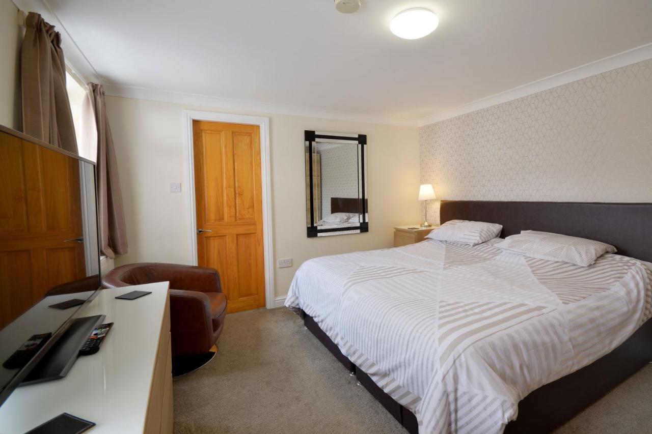 Ground Floor Apartment Up To 6 Guests With Games Chill Out Room Scarborough Luaran gambar